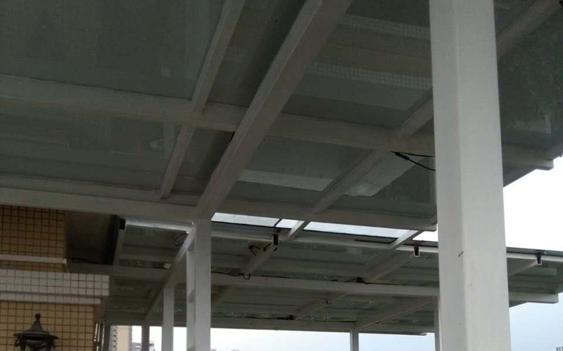 富豪山庄15KW光伏阳光房屋顶太阳能案例